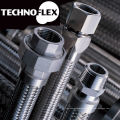 Manguera de metal flexible para construcción, uso industrial e ingeniería. Fabricado por Technoflex Corporation. Hecho en Japón